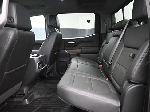 Used 2021 GMC Sierra 1500 Denali w/ Denali Ultimate Package AWD/4WD image 12