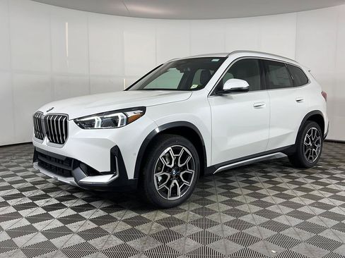 New 2026 BMW X1 xDrive28i w/ Convenience Package AWD/4WD image 17
