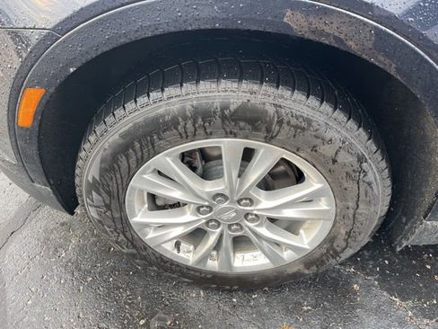 Used 2022 Cadillac XT5 Luxury image 5