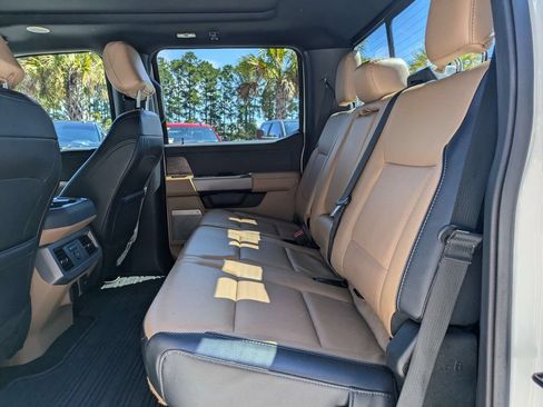 Used 2024 Ford F350 Lariat w/ Lariat Ultimate Package AWD/4WD image 14