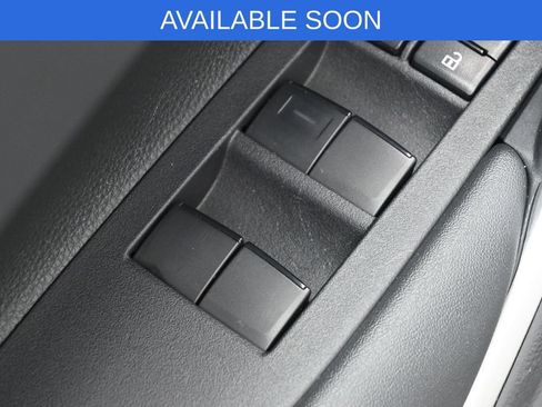 Used 2023 Toyota Corolla Cross LE w/ Moonroof Package AWD/4WD image 12