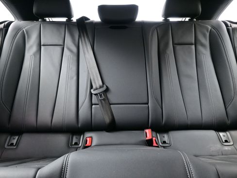 Used 2025 Audi A5 2.0T Premium Plus image 16