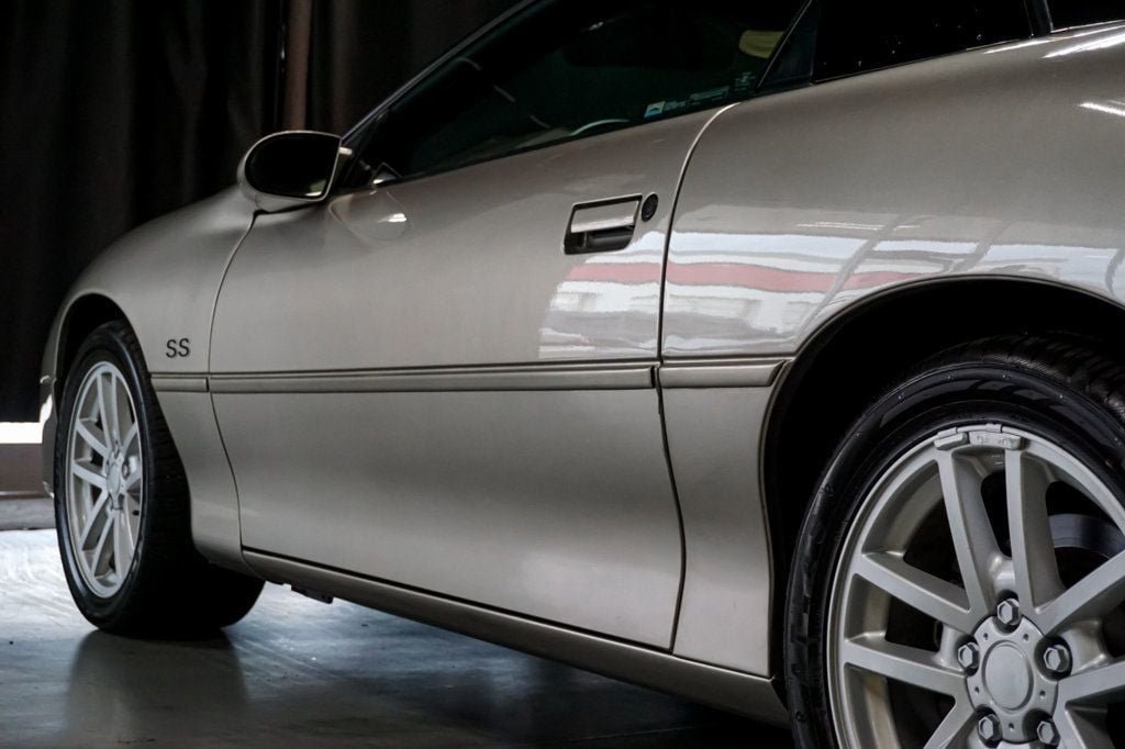 Used 2002 Chevrolet Camaro Z28 w/ SS Performance/Appearance Pkg RWD image 45