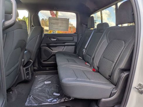 New 2026 RAM 1500 Express AWD/4WD image 24