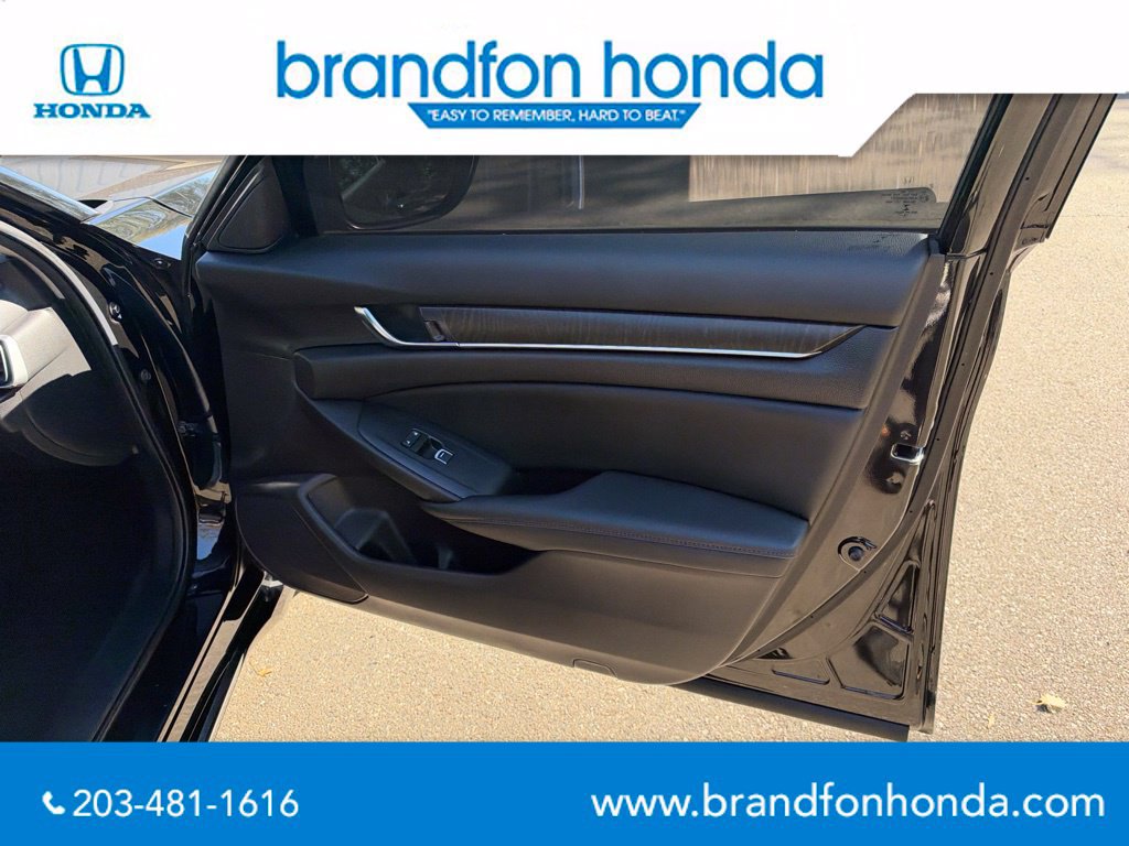 Used 2020 Honda Accord EX image 8