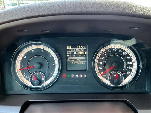 Used 2016 RAM 1500 Classic SLT RWD image 26