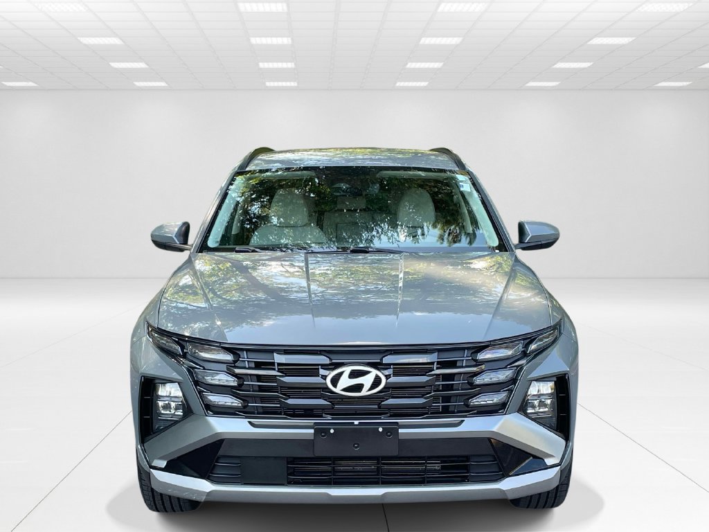 Certified 2025 Hyundai Tucson SEL FWD image 2