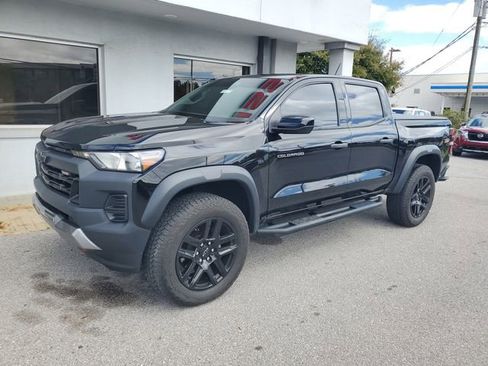 Used 2024 Chevrolet Colorado Trail Boss w/ Advanced Trailering Package image 12