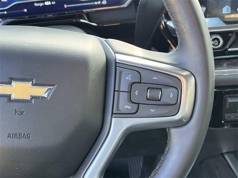 Used 2025 Chevrolet Silverado 2500 LTZ w/ LTZ Convenience Package image 30