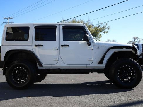 Used 2013 Jeep Wrangler Unlimited Sahara w/ Dual Top Group image 6