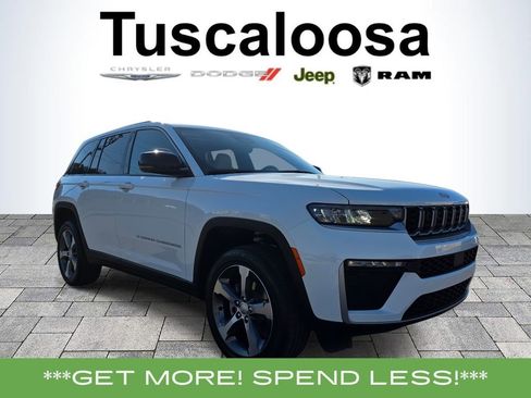 New 2026 Jeep Grand Cherokee Limited RWD image 1