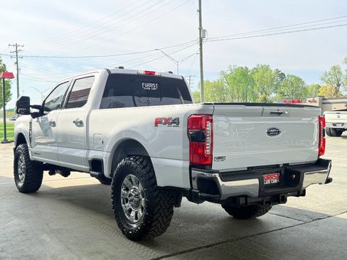 Used 2023 Ford F250 Lariat w/ Chrome Package image 5