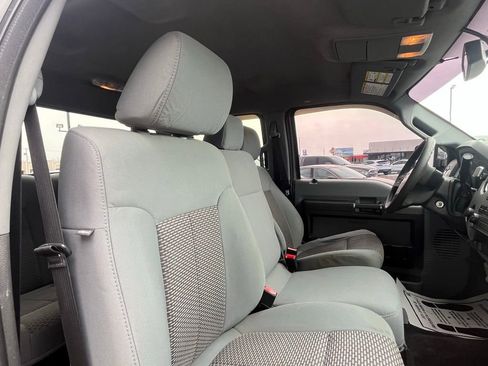 Used 2011 Ford F250 XLT w/ XLT Premium Pkg image 27