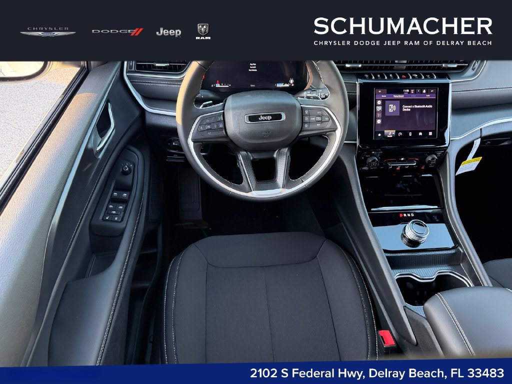 New 2026 Jeep Grand Cherokee Laredo RWD image 13
