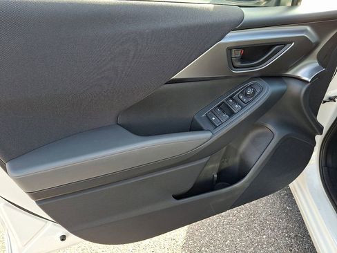 Certified 2025 Subaru Impreza 2.0i image 14