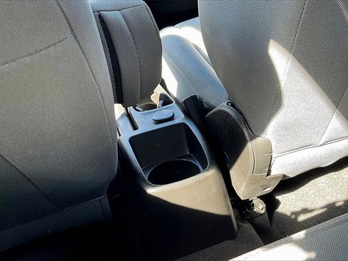 Used 2020 Chevrolet Sonic LT image 30