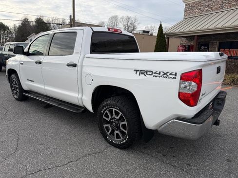 Used 2014 Toyota Tundra SR5 image 10