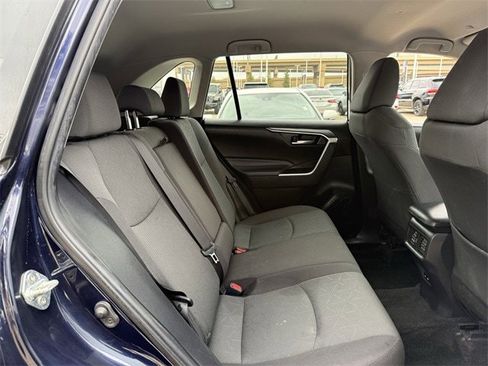 Used 2024 Toyota RAV4 XLE image 31