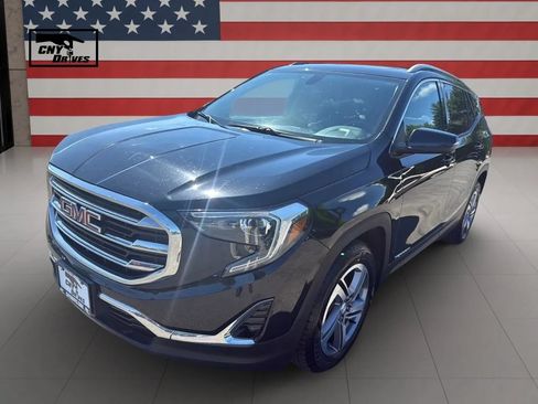Used 2018 GMC Terrain SLT w/ Preferred Package AWD/4WD image 3