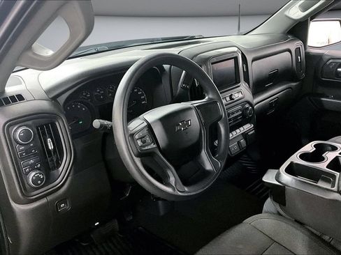 Used 2022 Chevrolet Silverado 1500 Custom Trail Boss AWD/4WD image 17