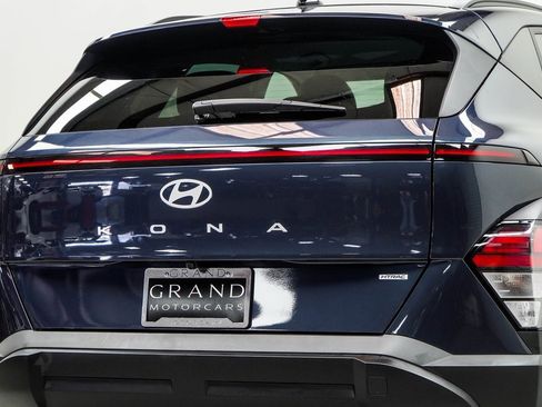 Used 2025 Hyundai Kona SEL image 13