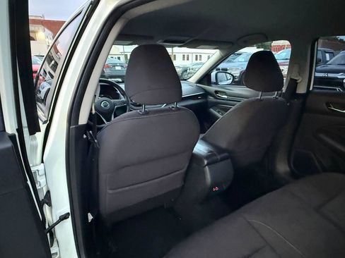 Used 2019 Nissan Altima 2.5 S FWD image 33
