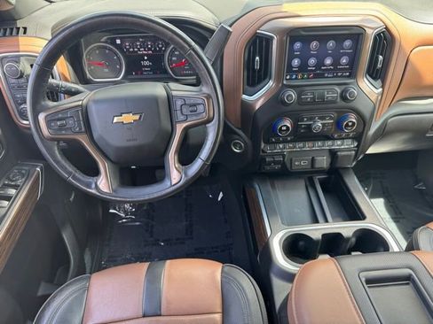 Certified 2022 Chevrolet Silverado 3500 High Country AWD/4WD image 13