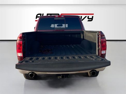 Used 2018 RAM 1500 Big Horn image 23