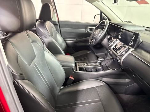 Used 2021 Kia Sorento S image 14