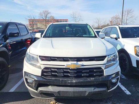 Used 2022 Chevrolet Colorado LT w/ LT Convenience Package image 10