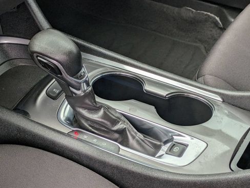 Used 2025 Chevrolet Malibu LT FWD image 20