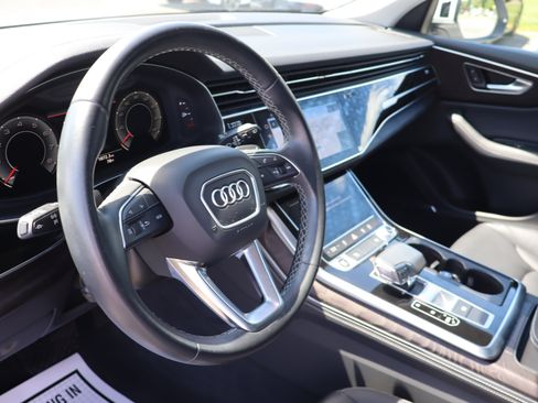 Used 2023 Audi Q8 Premium Plus w/ Premium Plus Package AWD/4WD image 9