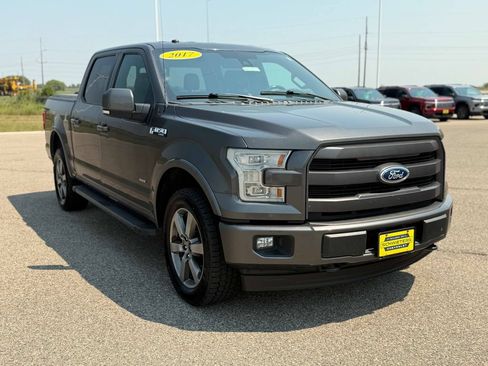Used 2017 Ford F150 Lariat w/ Equipment Group 502A Luxury AWD/4WD image 3