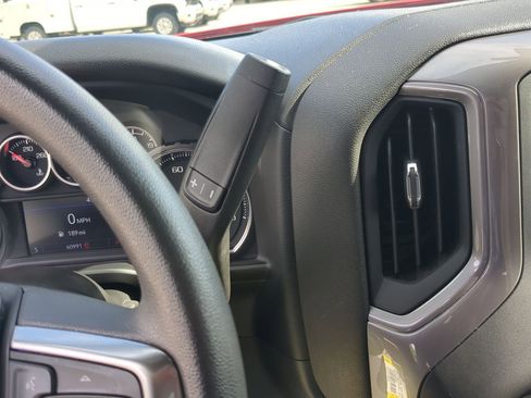 Used 2022 Chevrolet Silverado 1500 Custom w/ Rally Edition RWD image 19