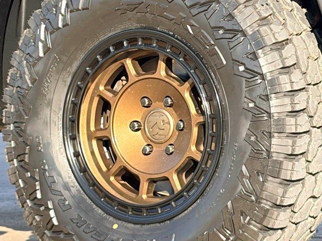 Certified 2019 Ford F150 XLT w/ Equipment Group 302A Luxury AWD/4WD image 11