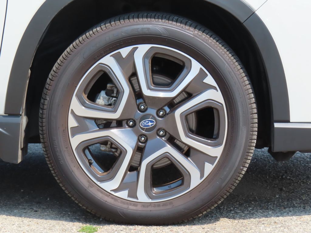 Used 2024 Subaru Ascent Touring AWD/4WD image 15