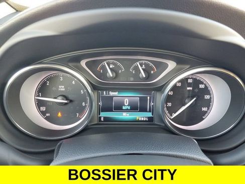 Used 2020 Buick Envision Essence FWD image 22