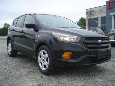 Used 2018 Ford Escape S FWD image 2