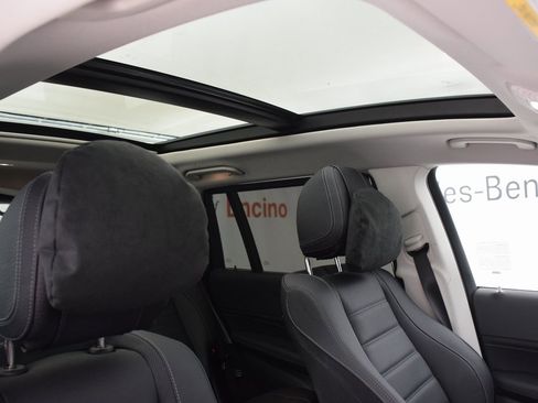 Used 2026 Mercedes-Benz GLS 450 4MATIC image 17