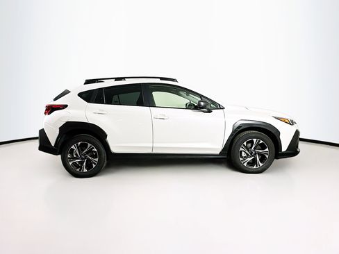Used 2024 Subaru Crosstrek 2.0i Premium image 10