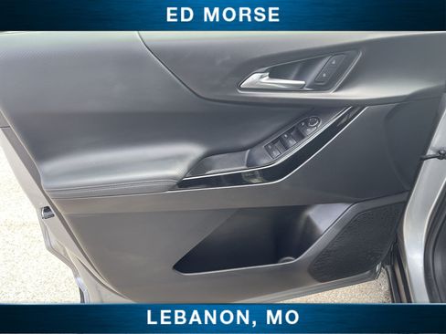Used 2025 Chevrolet Equinox LT FWD image 20