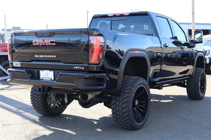 Used 2026 GMC Sierra 3500 AT4 w/ AT4 Premium Plus Package AWD/4WD image 5