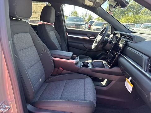 New 2026 GMC Terrain Elevation image 24