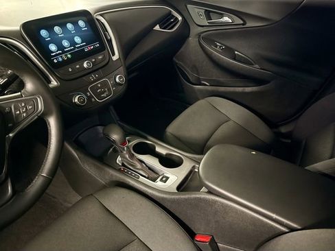 Used 2025 Chevrolet Malibu RS image 19