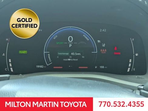 Used 2025 Toyota Camry SE w/ Multimedia Upgrade Package FWD image 22