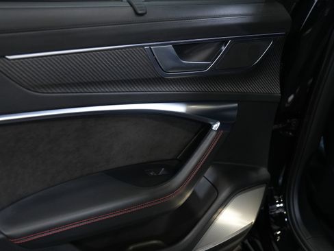 Used 2021 Audi RS 6 w/ Carbon Optic Package image 26