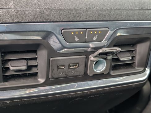 Used 2021 GMC Sierra 3500 Denali w/ Denali Ultimate Package image 46