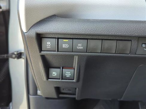 Certified 2026 Toyota Sienna XLE FWD image 12