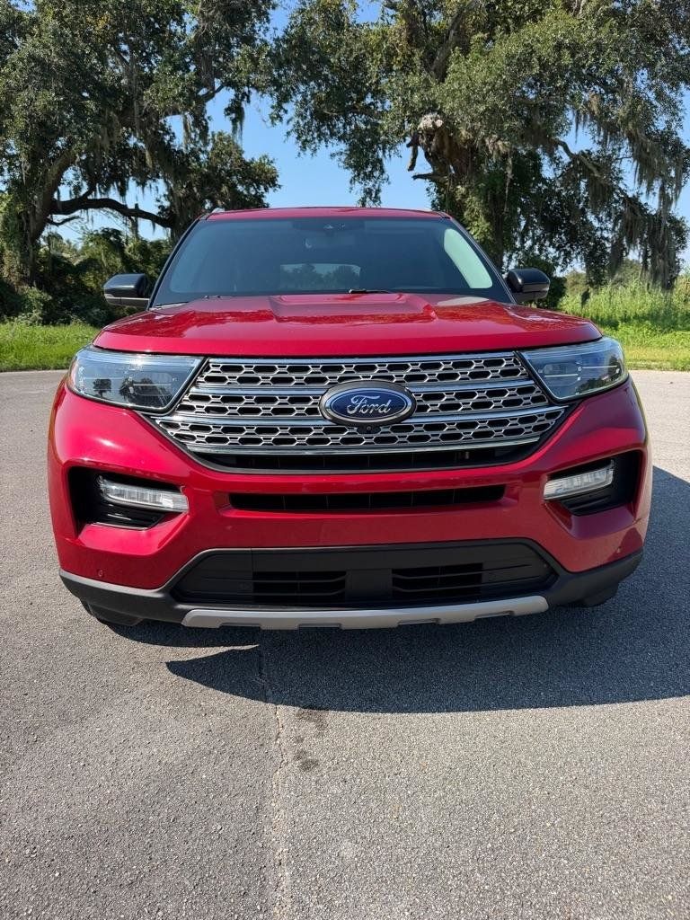 Used 2021 Ford Explorer Limited w/ Equipment Group 301A RWD image 9