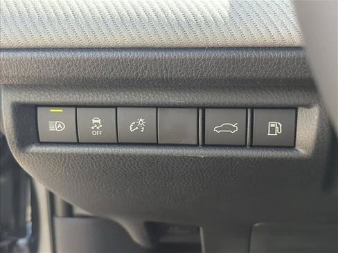 Used 2026 Toyota Camry SE FWD image 21